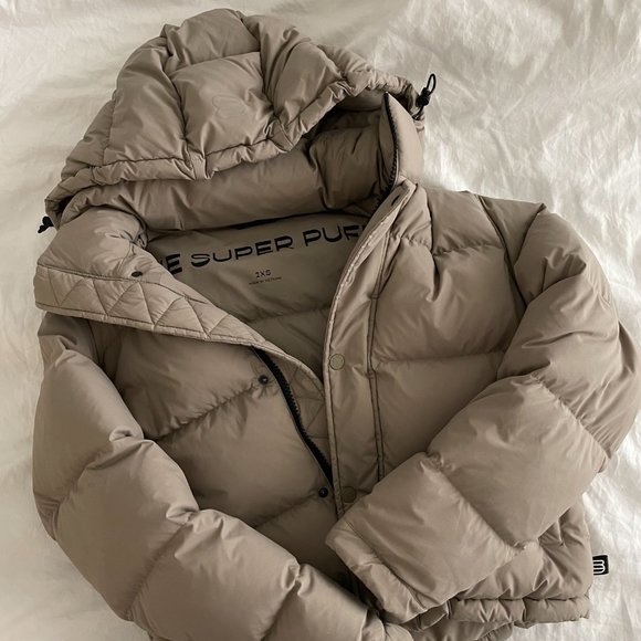 Aritzia The Super Puff™ Shorty (XXS, Modern Taupe) - Picture 4 of 4